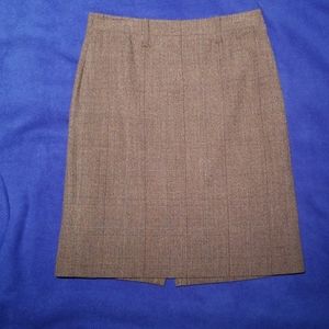 Cabi brown plaid skirt